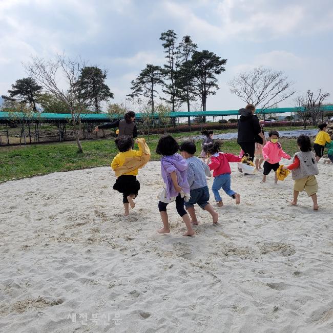 백두대간 유아숲체험원 이미지