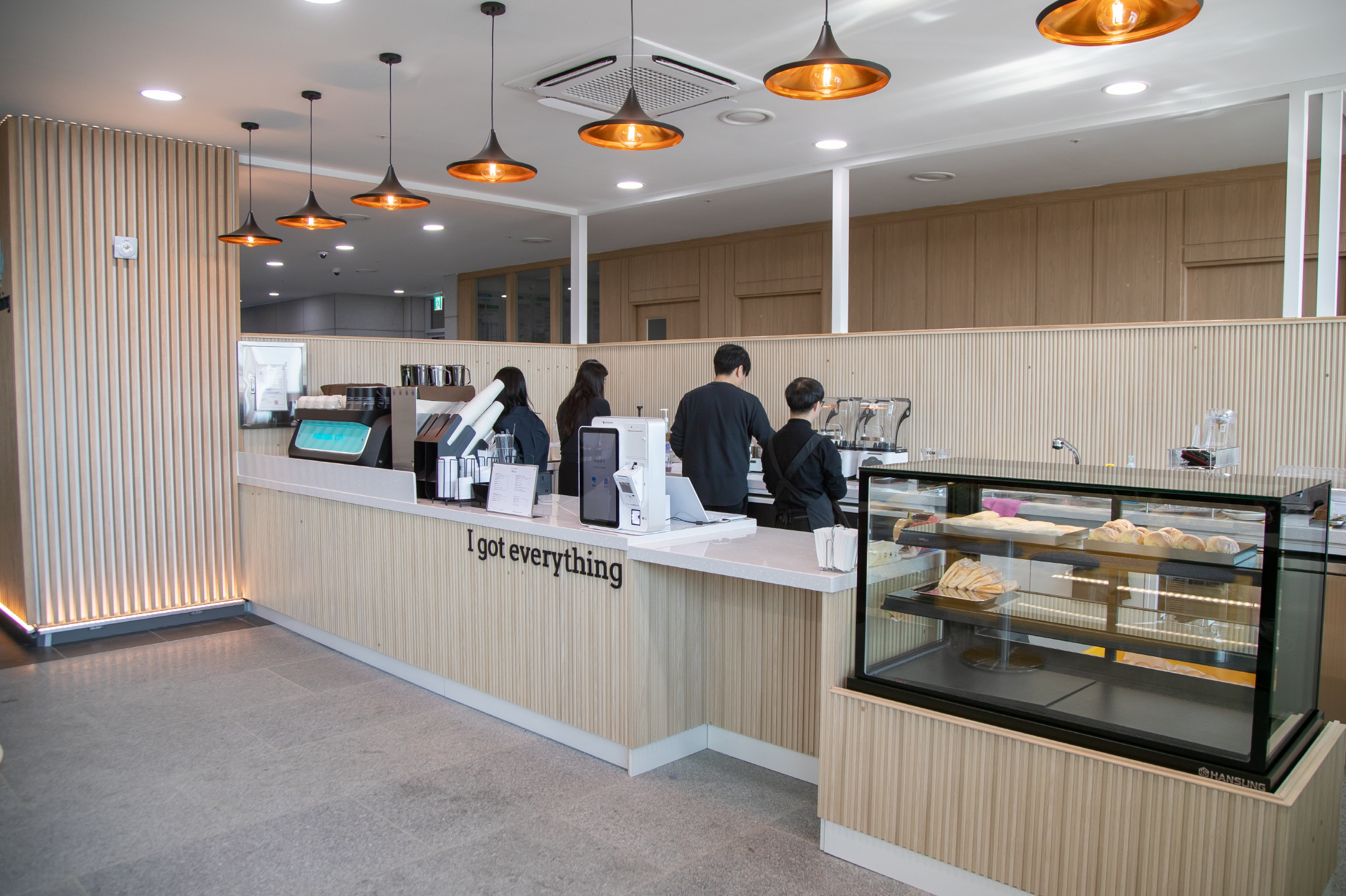 슬라이드 이미지 4