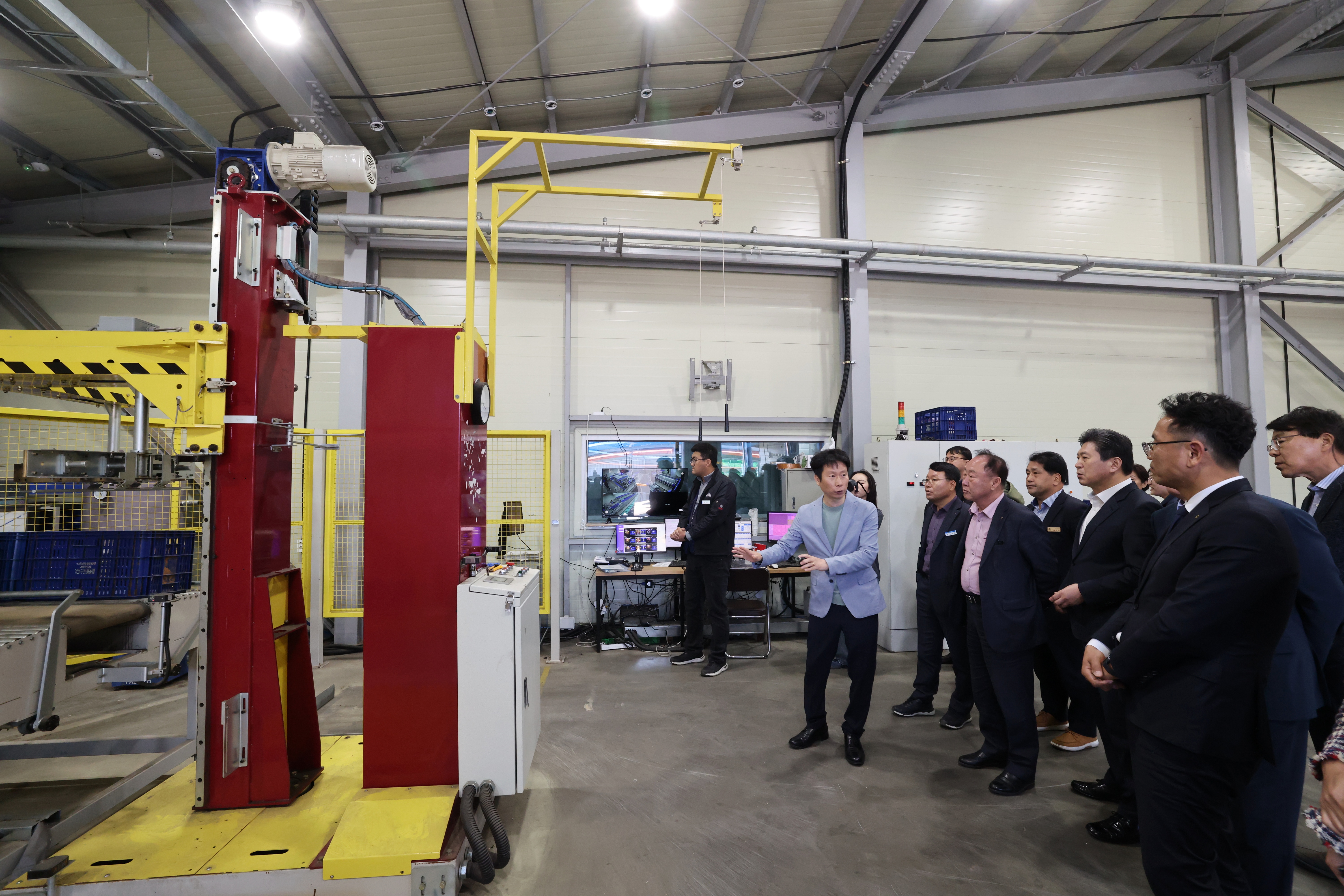 슬라이드 이미지 1