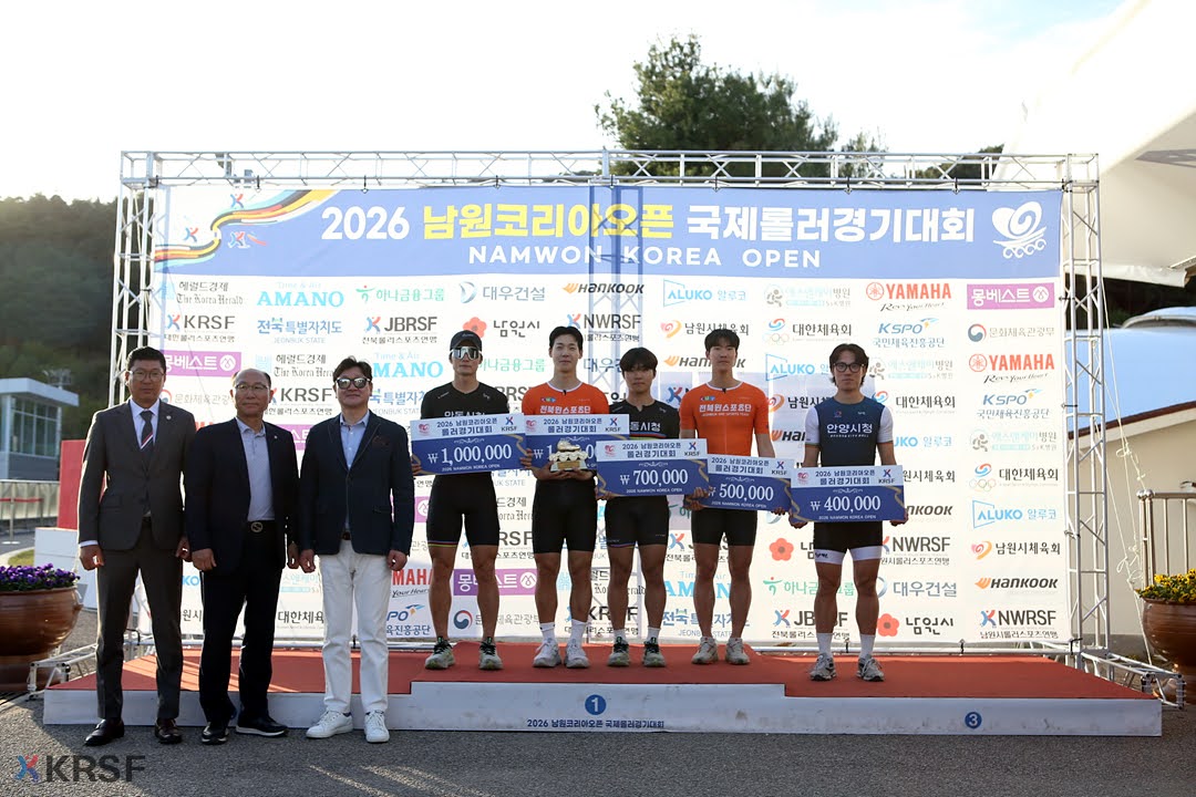 슬라이드 이미지 2