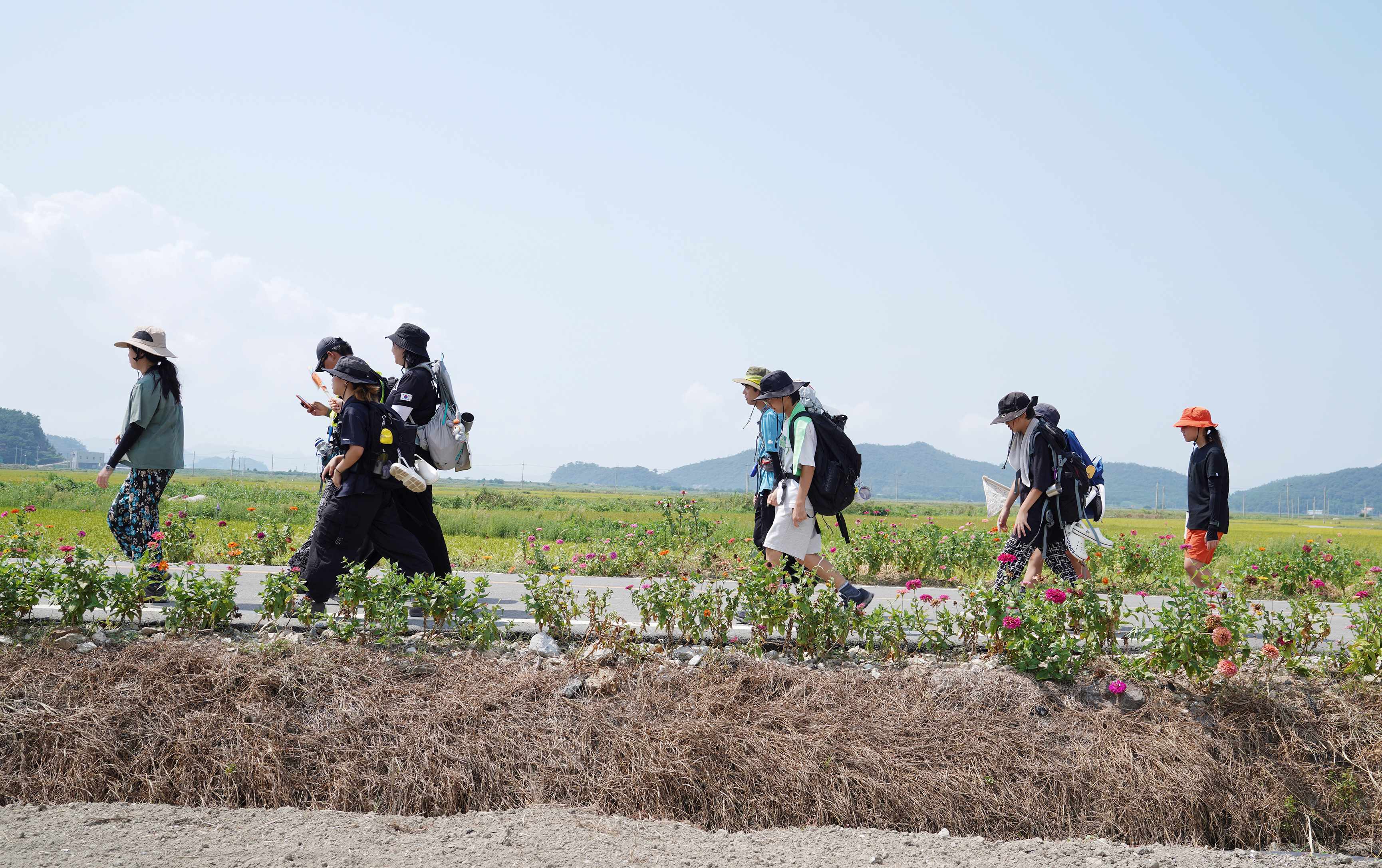 슬라이드 이미지 1