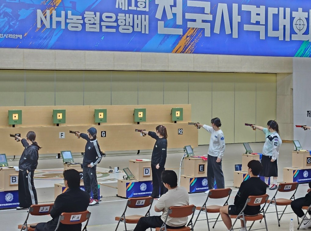 슬라이드 이미지 1