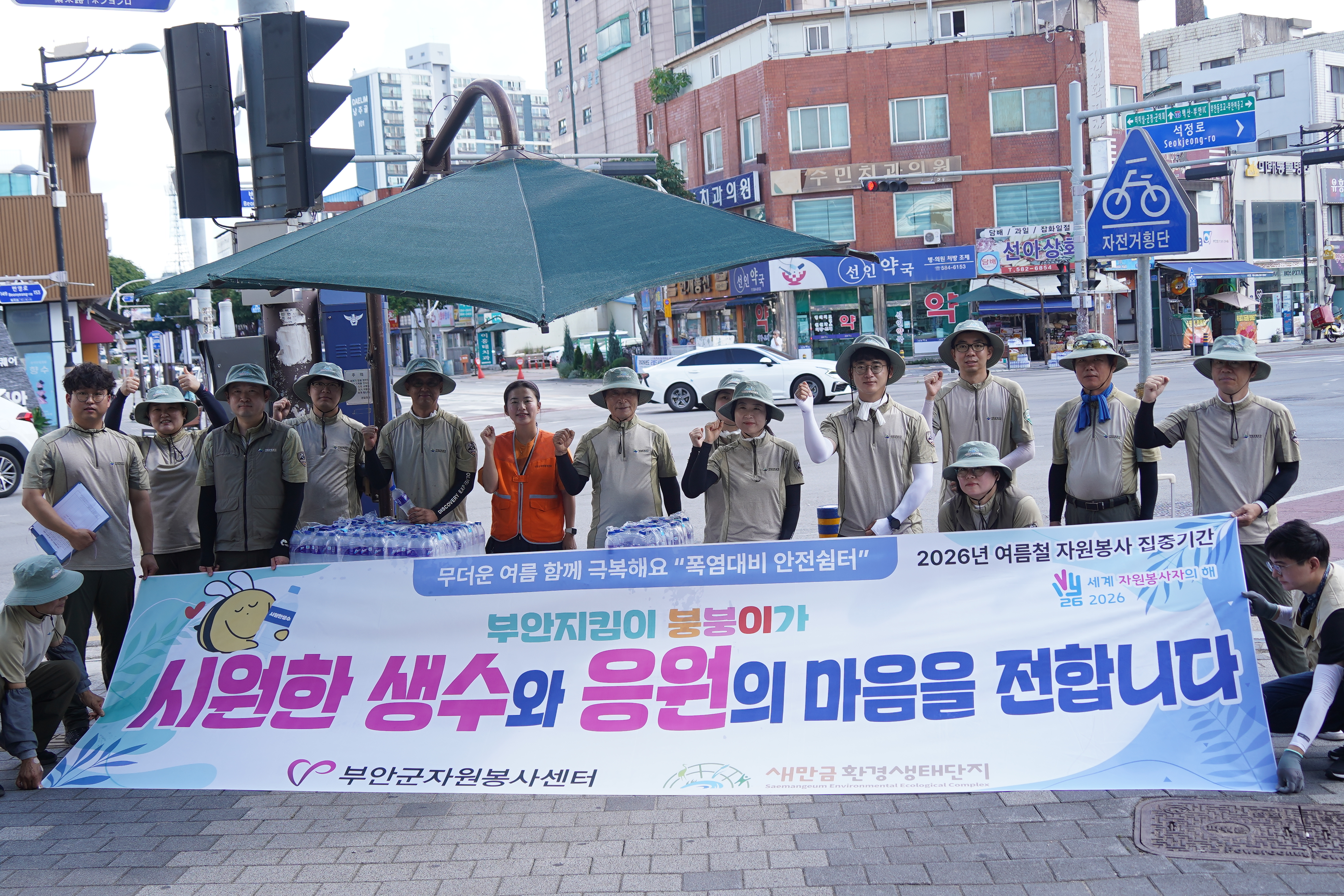 슬라이드 이미지 1
