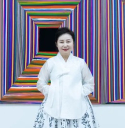 슬라이드 이미지 4