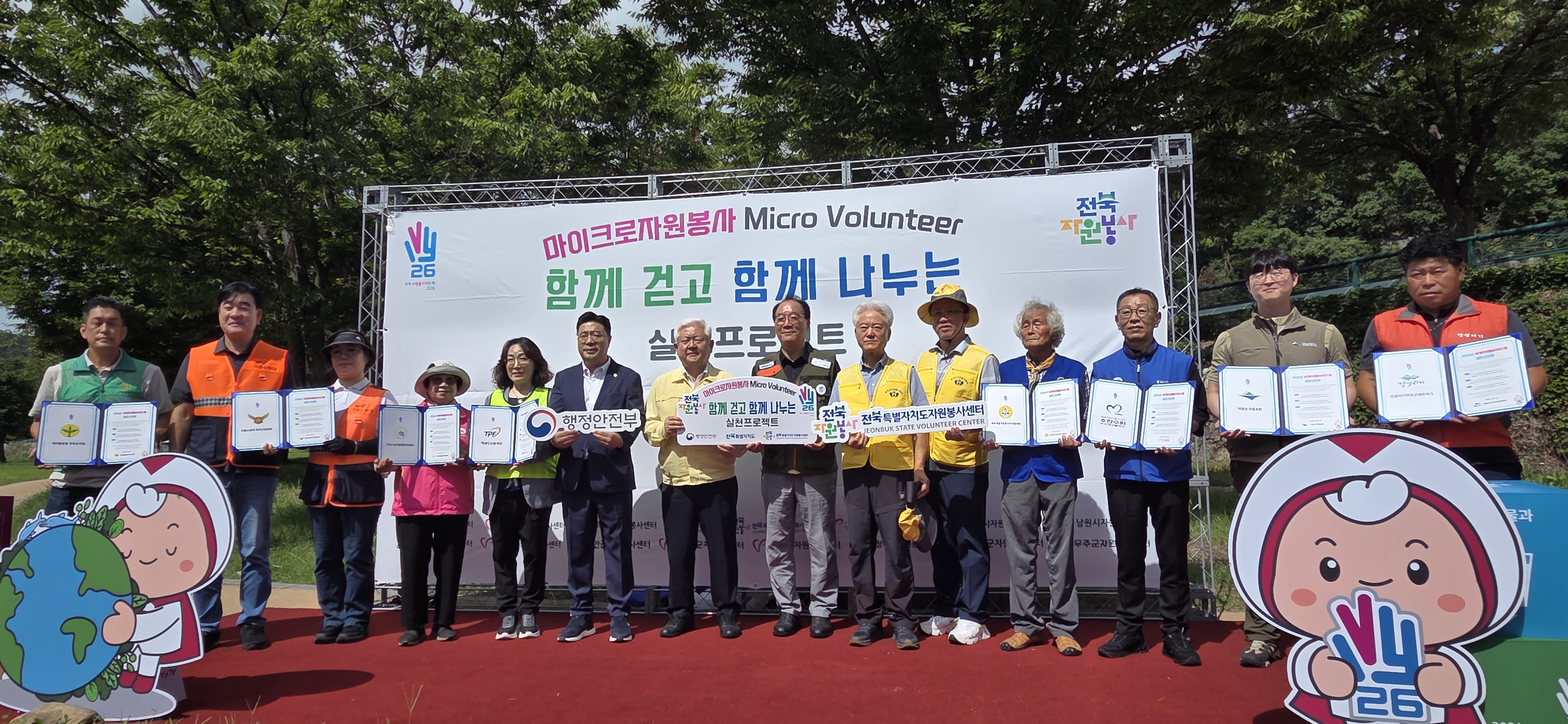 슬라이드 이미지 1