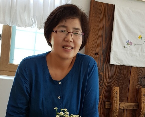 슬라이드 이미지 1