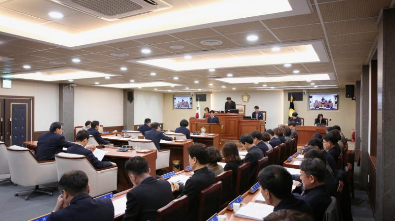 장수군의회, 제381회 임시회 개회