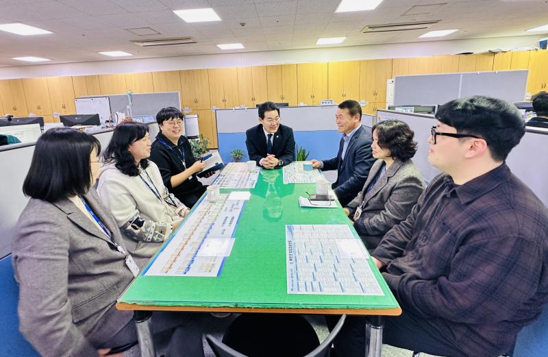 부안군, 민원담당자 친절 교육‧소통 간담회 실시
