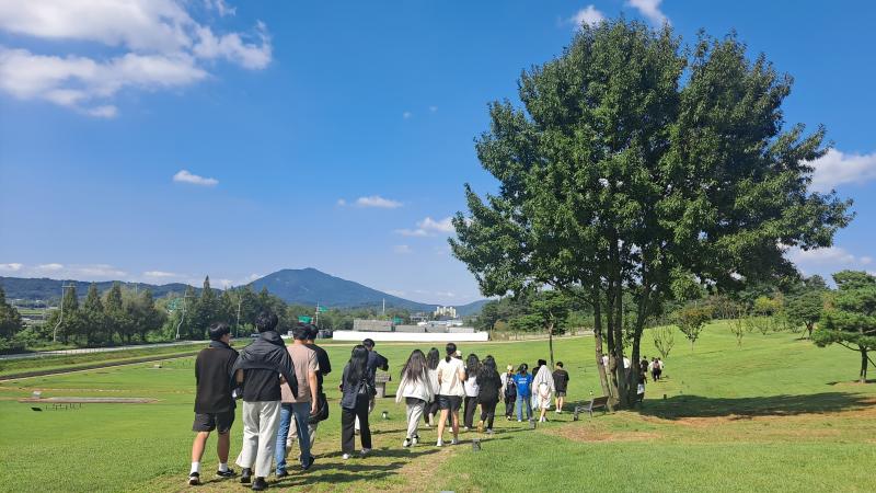  익산 백제왕궁 둘레길, 3가지 주제로 즐기는 봄 산책