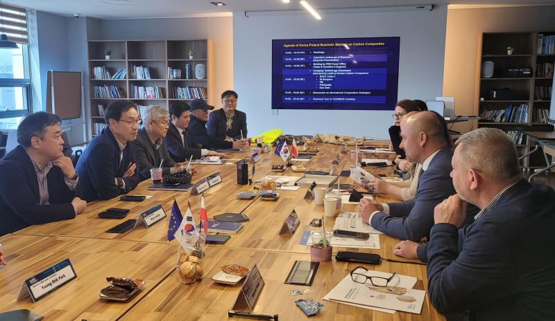 한-폴 탄소복합재 국제협력 기업간담회 열려