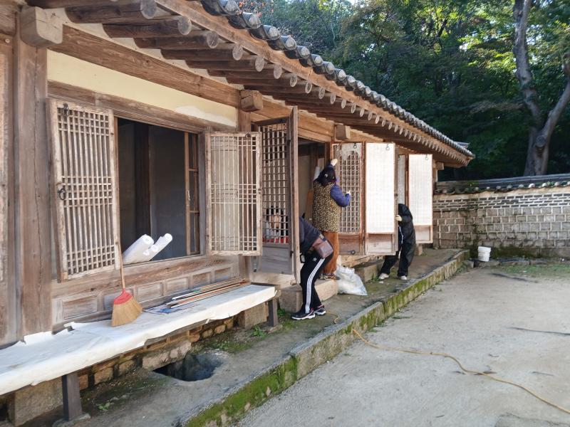 ‘전주한지’, 조선 궁궐 새단장