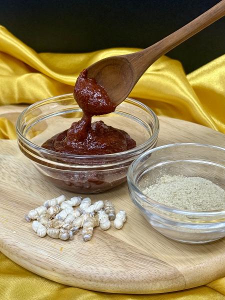 버려지던 ‘수벌번데기’, 양봉농가 새로운 소득원으로 변신