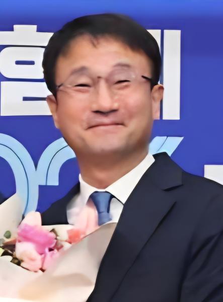 한병도 민주당 원내대표 사퇴… 