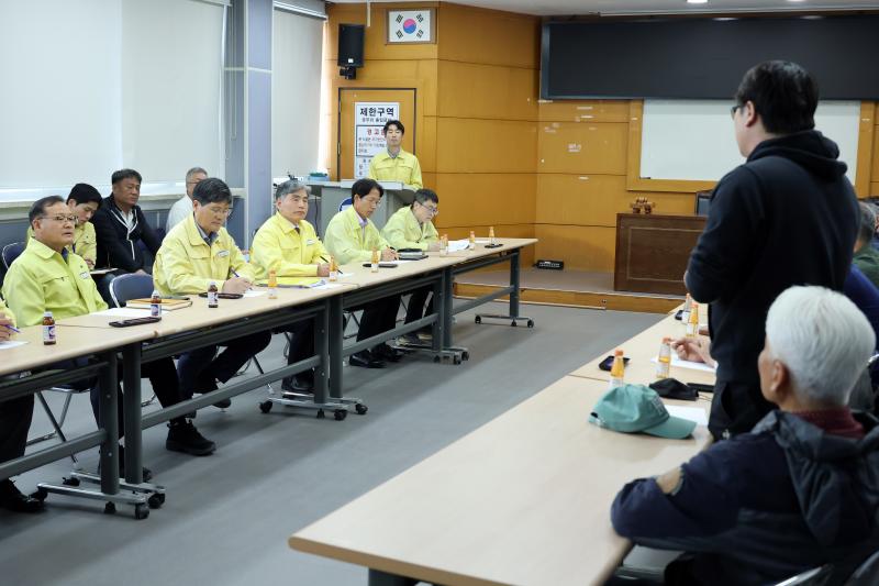김영식 고창군수 권한대행, 해리 축산농가 민원 현장중재