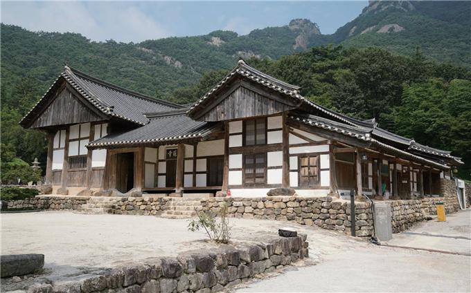 부안 내소사 설선당과 요사, 국가지정문화유산 보물 지정 예고
