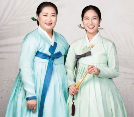 ‘모녀가 그려내는 소리내림’ 김연 명창과 딸 이정인의 완창 무대