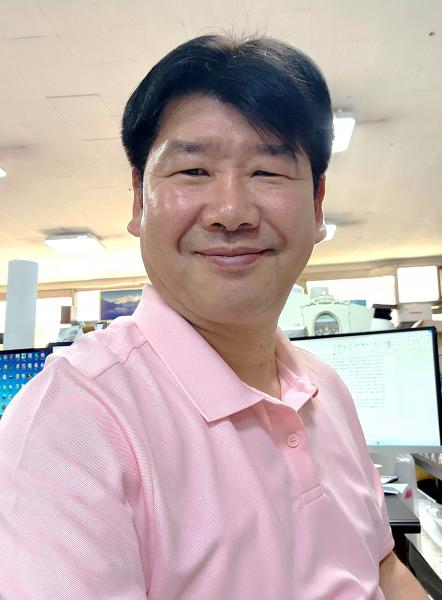 [온누리]현실의 하늘을 나는 ‘어른 피터팬’을 위하여