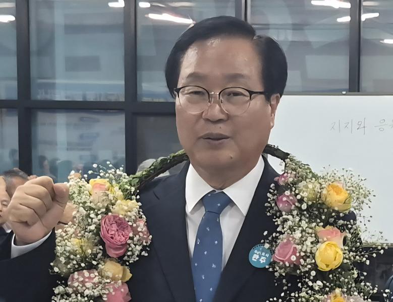 더불어민주당 유희태, 완주군수 재선 성공… 무소속 국영석 후보 따돌려  