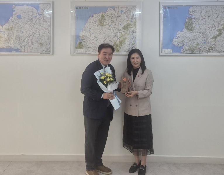 전북사회복지공동모금회, 한국해상풍력 감사패 전달
