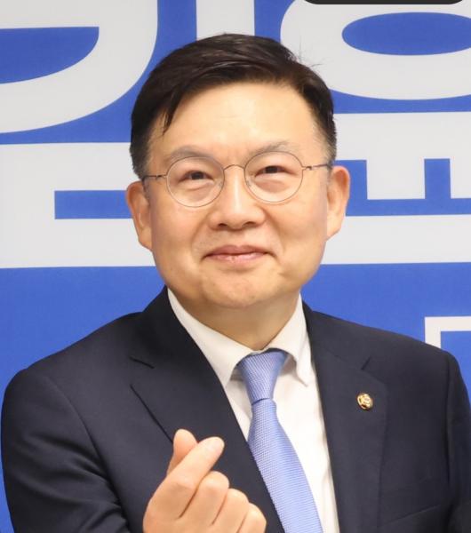 [여의도에서 만난 사람] 더불어민주당 김윤의원(국회 보건복지위원회 소속)