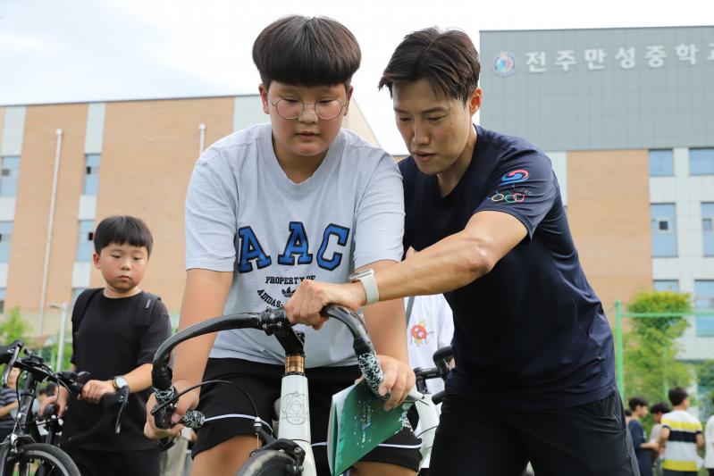 한국국토정보공사,‘안전한 자전거 문화 만들기’로 지역 상생 앞장