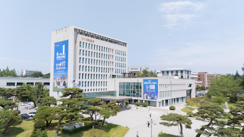 전북대, 청년 대규모 취업박람회 개최