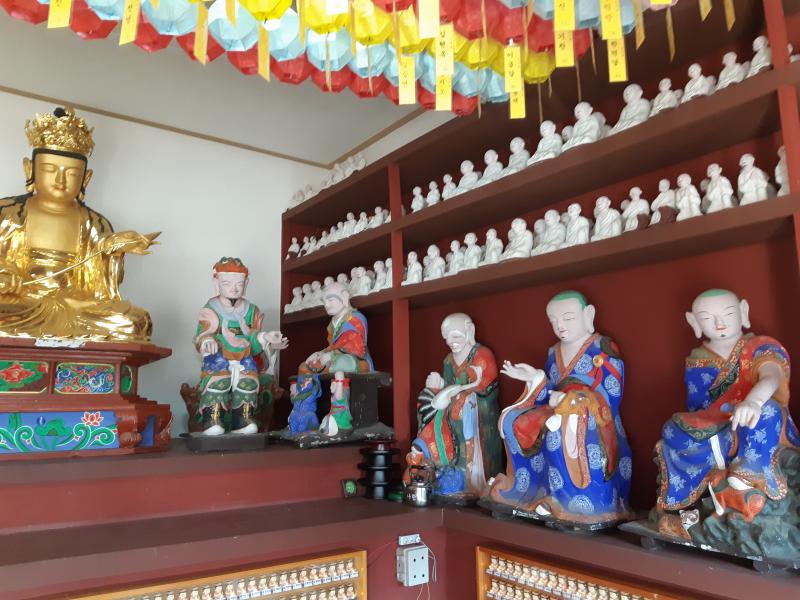 조각승과 불화승의 화합, 송광사 목조석가여래삼존좌상