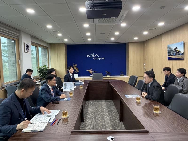 양충모 남원시장, 한국마사회 본사 남원이전 건의