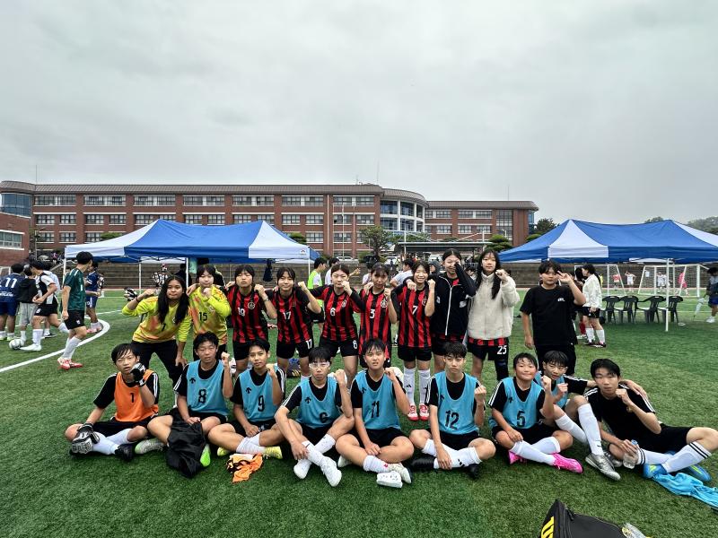 익산부천중, 전북교육감배 풋살대회 여중부 우승