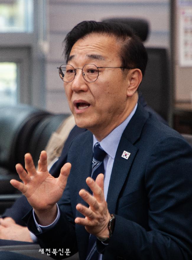 더불어민주당 김윤덕 의원 기자간담회  