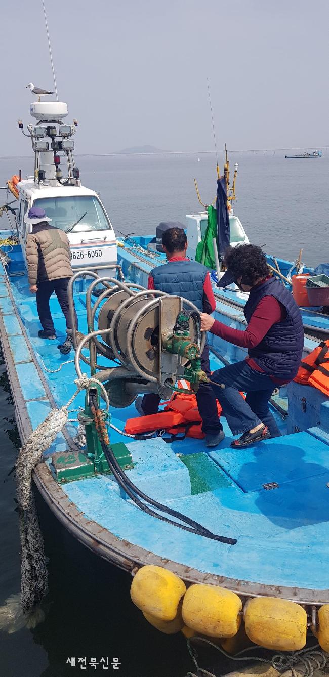 군산지역 감동의 미담 속 투표 열기 