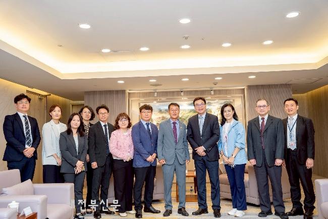 군산시-신베이시 상호 초청·방문…화합과 우의 다져 