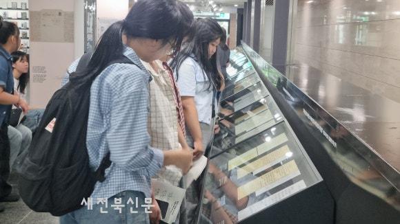 [달그락달그락] 당연하지만 당연하지 않은 것, 민주주의  