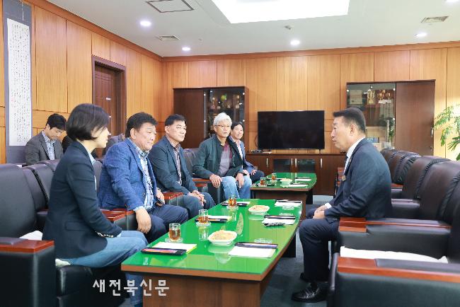 기사 대표 이미지