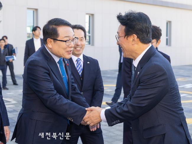 기사 대표 이미지