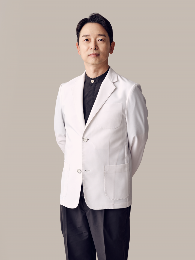 `겨울방학 시력교정 고민…회복 빠른 스마일라식, 스마일프로가 있다.